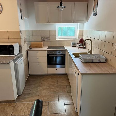Borsi Apartman บาลาโตนัลมาดี ภายนอก รูปภาพ