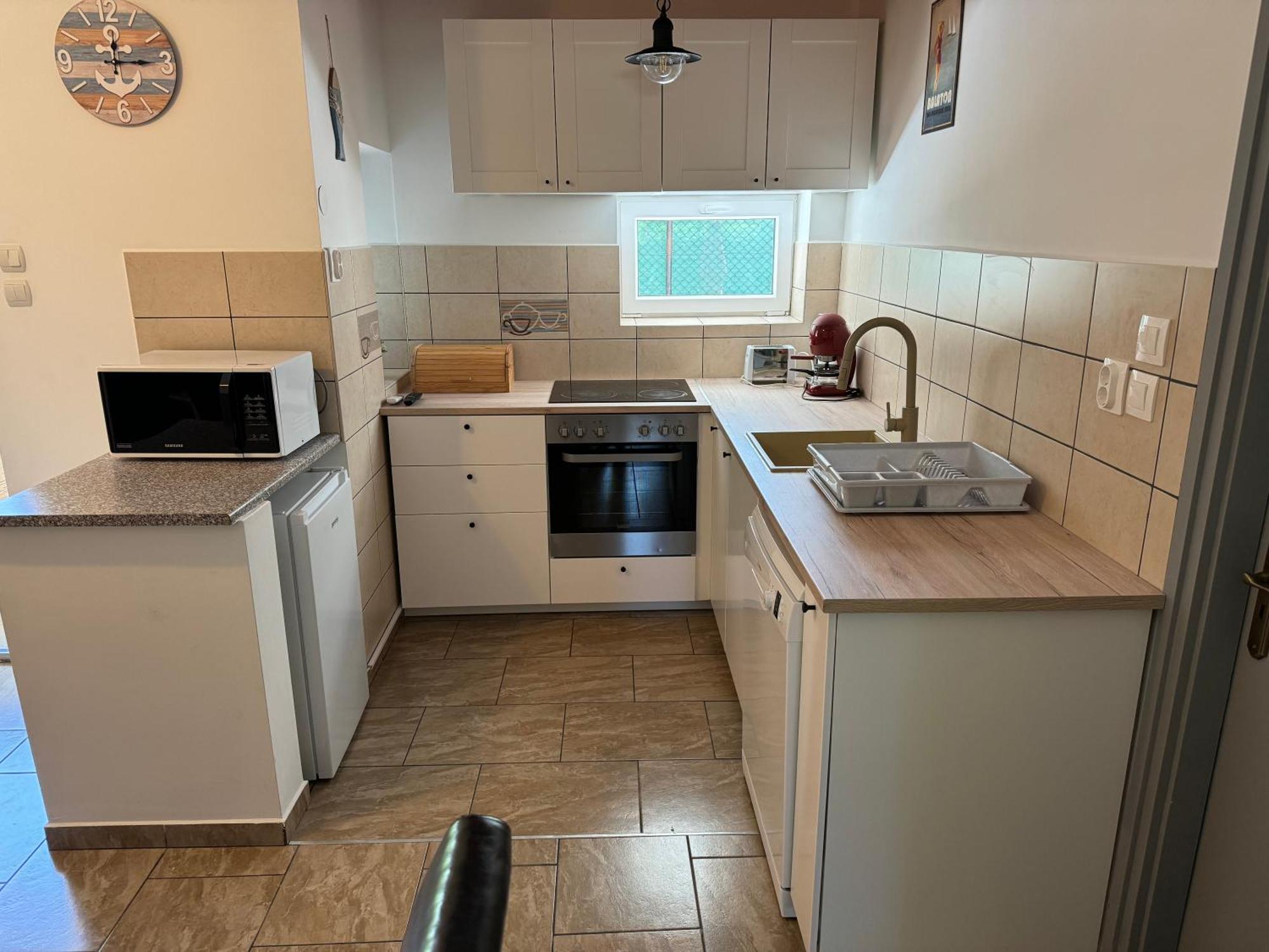Borsi Apartman บาลาโตนัลมาดี ภายนอก รูปภาพ