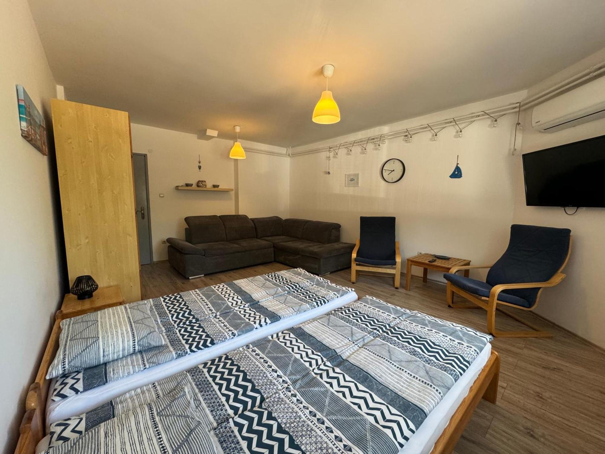Borsi Apartman บาลาโตนัลมาดี ภายนอก รูปภาพ