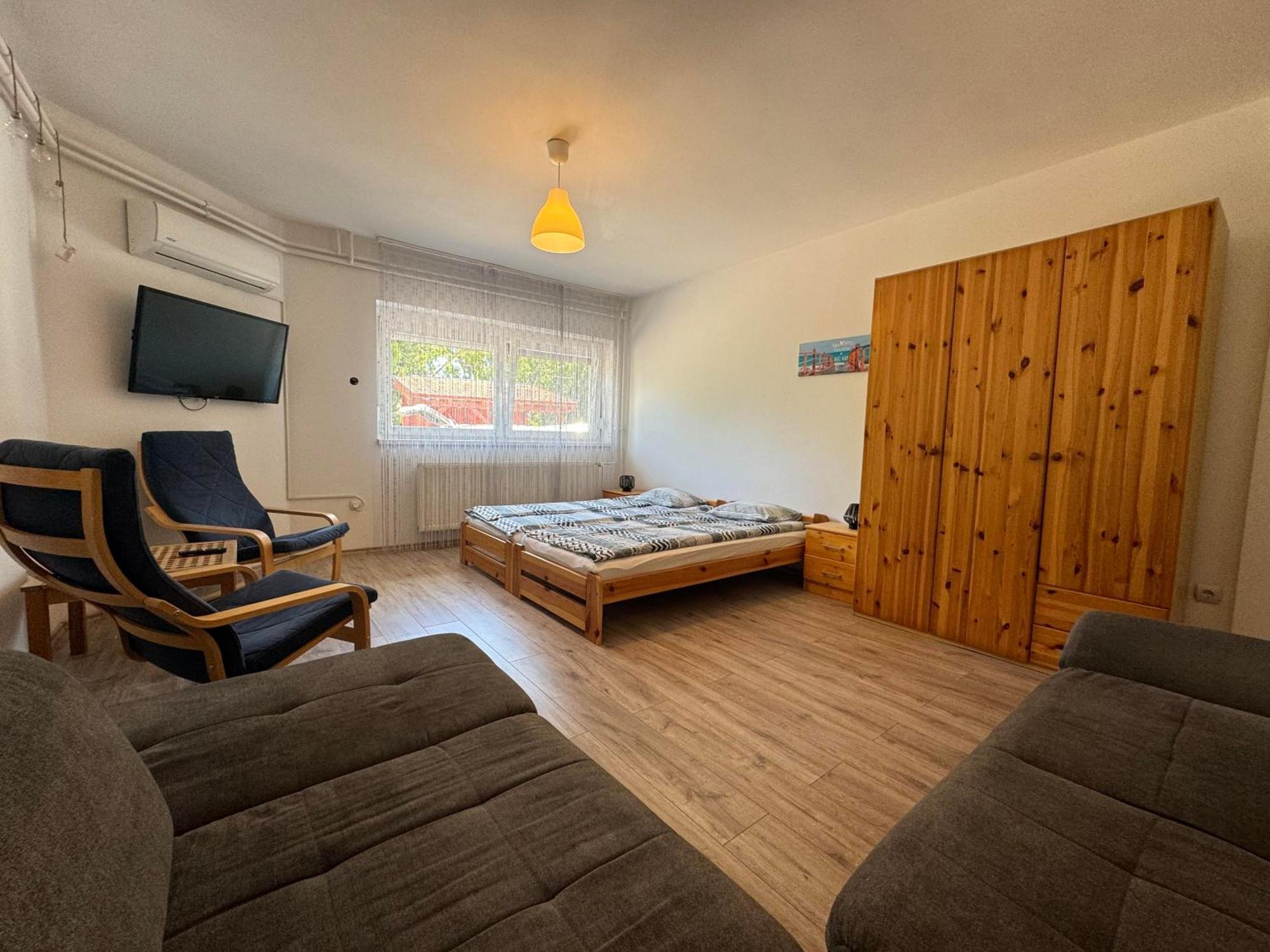 Borsi Apartman บาลาโตนัลมาดี ภายนอก รูปภาพ